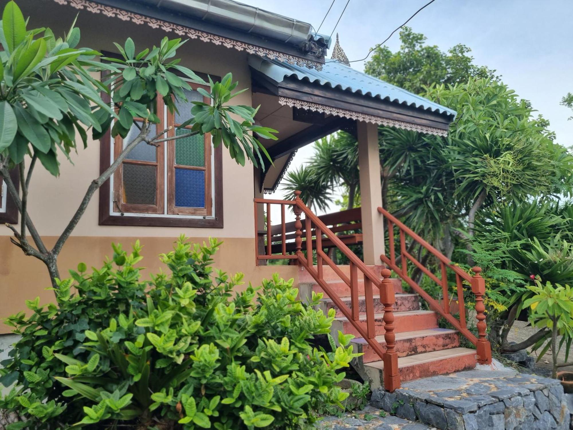 Hotel Hello Sichang Bungalow Ko Si Chang Exteriér fotografie